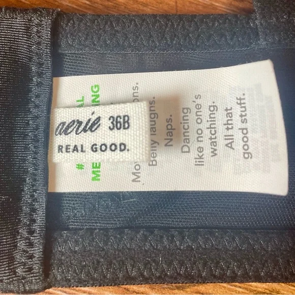 🆕 AERIE Plunge Black Lace Bra, 36B - Picture 6 of 7